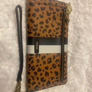 Fossil Logan RFID Zip Around Clutch Wallet